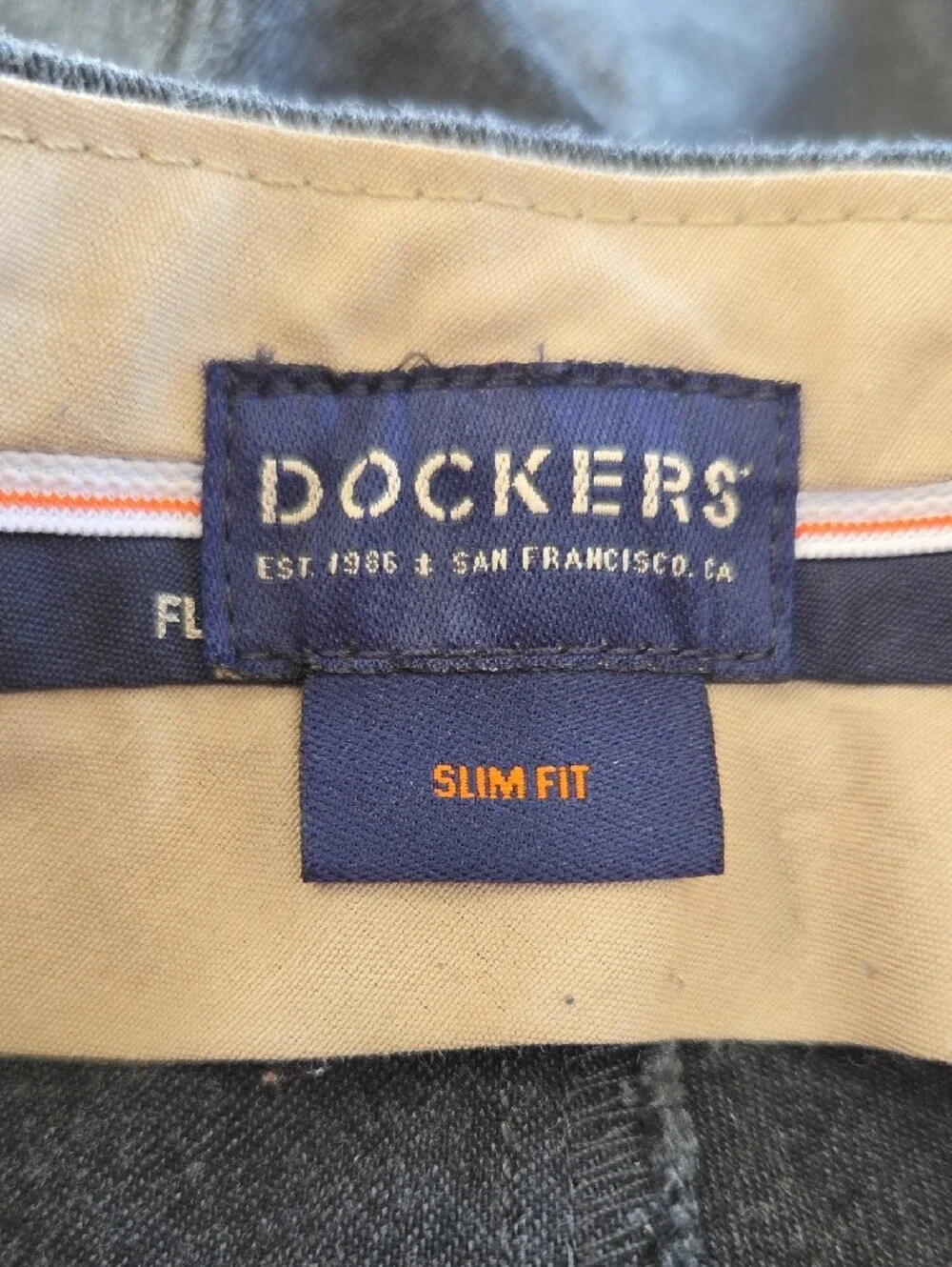 Dockers Men's Flat-Front Slim Fit Black Dress Shorts 38x30